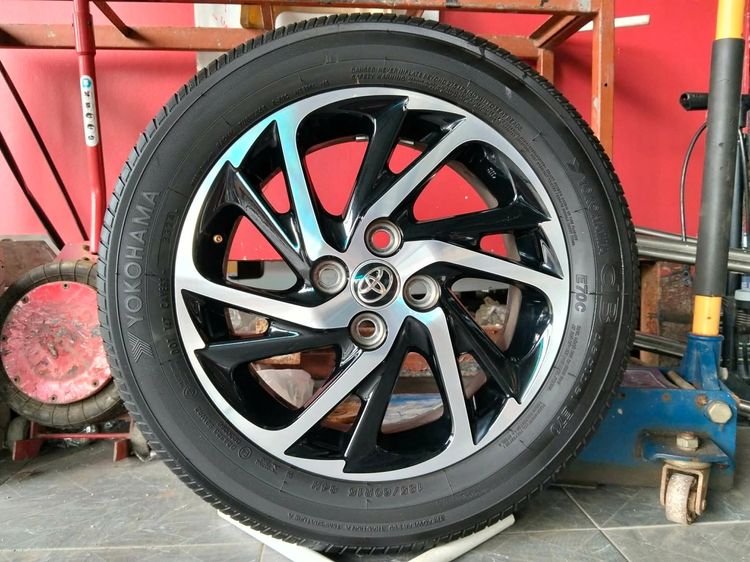 แม็ก vios สีเดิมขอบ 15 ไม่ดุ้งไม่คดไม่แตก พร้อมยางโยโก 185 60 15 ปี 24 ใส่ yaris vios ได้ทุกรุ่น รูปที่ 2