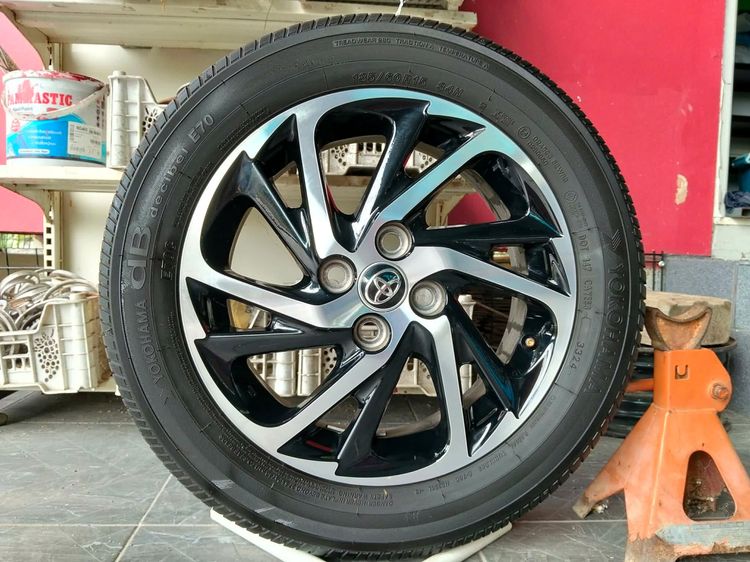 แม็ก vios สีเดิมขอบ 15 ไม่ดุ้งไม่คดไม่แตก พร้อมยางโยโก 185 60 15 ปี 24 ใส่ yaris vios ได้ทุกรุ่น รูปที่ 3