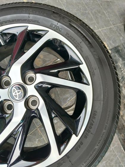 แม็ก vios สีเดิมขอบ 15 ไม่ดุ้งไม่คดไม่แตก พร้อมยางโยโก 185 60 15 ปี 24 ใส่ yaris vios ได้ทุกรุ่น รูปที่ 8