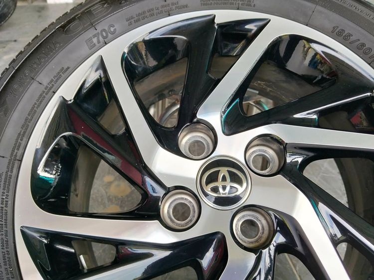 แม็ก vios สีเดิมขอบ 15 ไม่ดุ้งไม่คดไม่แตก พร้อมยางโยโก 185 60 15 ปี 24 ใส่ yaris vios ได้ทุกรุ่น รูปที่ 5