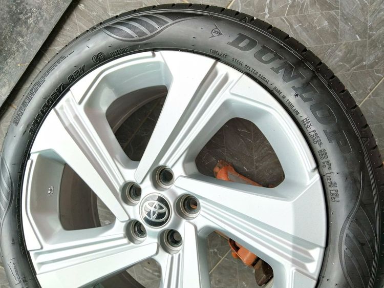 แม็กป้ายแดง toyota 5 รู 100 ขอบ17 พร้อมยาง dunlop 205 50 17 ปี 25 ใส่ altis sienta with พรุส1 รูปที่ 9