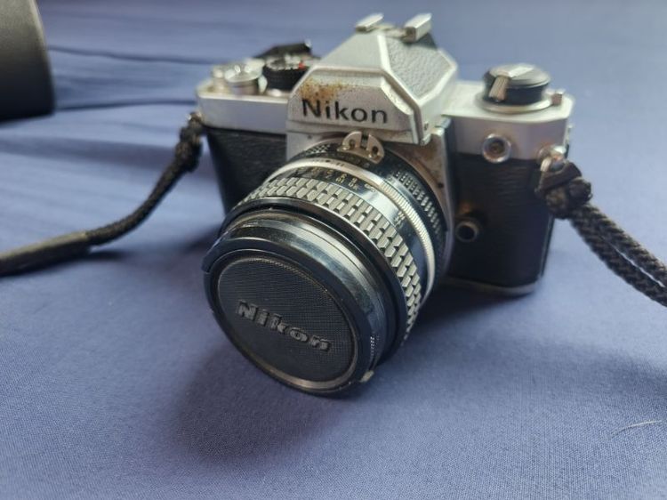Nikon พร้อมเลนส์