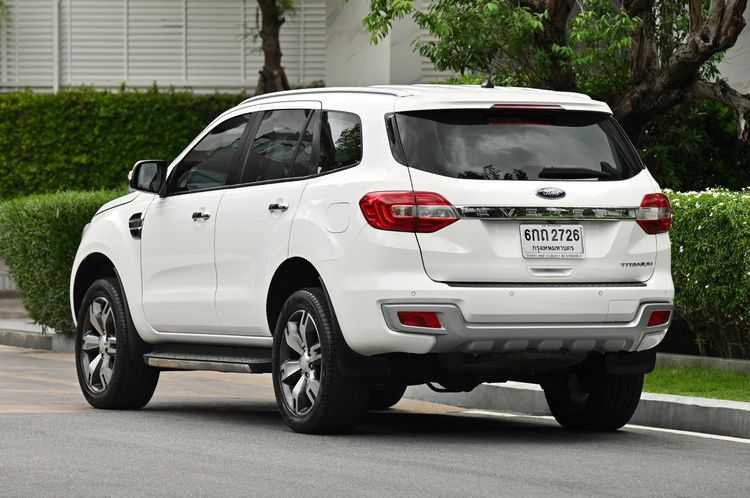 Ford Everest 2017 2.2 Titanium Plus Utility-car ดีเซล ไม่ติดแก๊ส เกียร์อัตโนมัติ ขาว รูปที่ 3