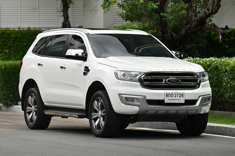 Ford Everest 2017 2.2 Titanium Plus Utility-car ดีเซล ไม่ติดแก๊ส เกียร์อัตโนมัติ ขาว รูปที่ 2