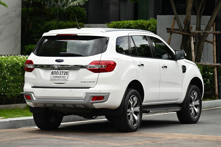 Ford Everest 2017 2.2 Titanium Plus Utility-car ดีเซล ไม่ติดแก๊ส เกียร์อัตโนมัติ ขาว รูปที่ 4
