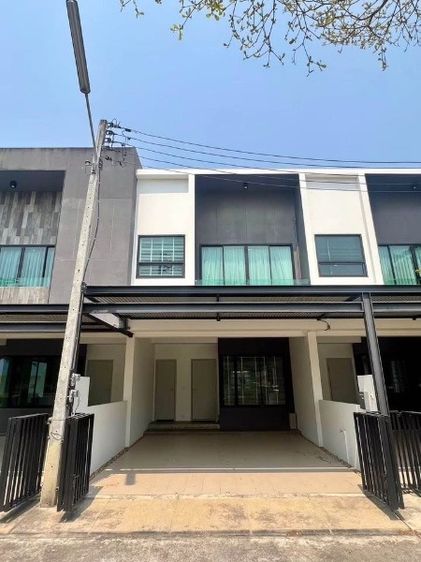 🏡 ให้เช่าทาวน์โฮม 3 ชั้น สไตล์โมเดิร์น โครงการมาลาดา มาซ หางดง เชียงใหม่