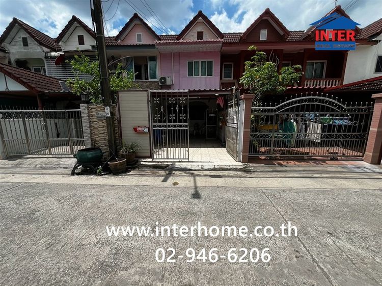 ทาวน์เฮ้าส์ 2 ชั้น 18.5 ตร.ว. หมู่บ้านสุขหทัย ใกล้บิ๊กซีสุวินทวงศ์ ซอยสามวา17 ถนนสุวินทวงศ์ ถนนสามวา เขตคลองสามวา กรุงเทพมหานคร