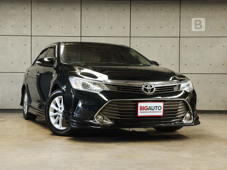 รถ Toyota Camry 2.0 G สี ดำ