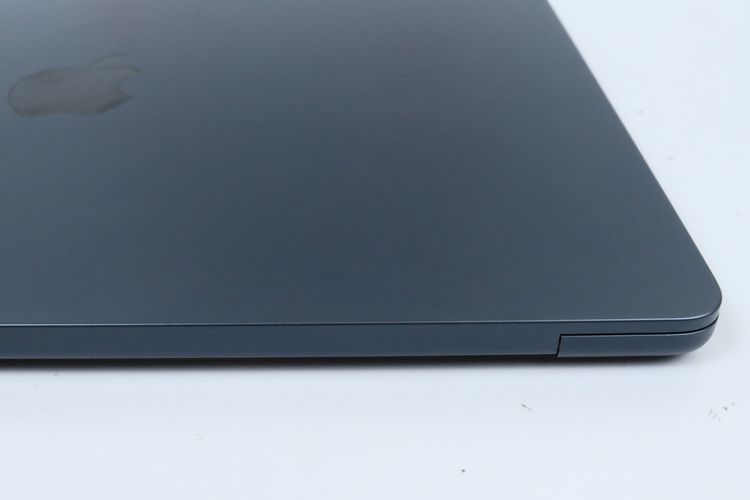 MacBook Air M3 13" 8.256GB  รูปที่ 10