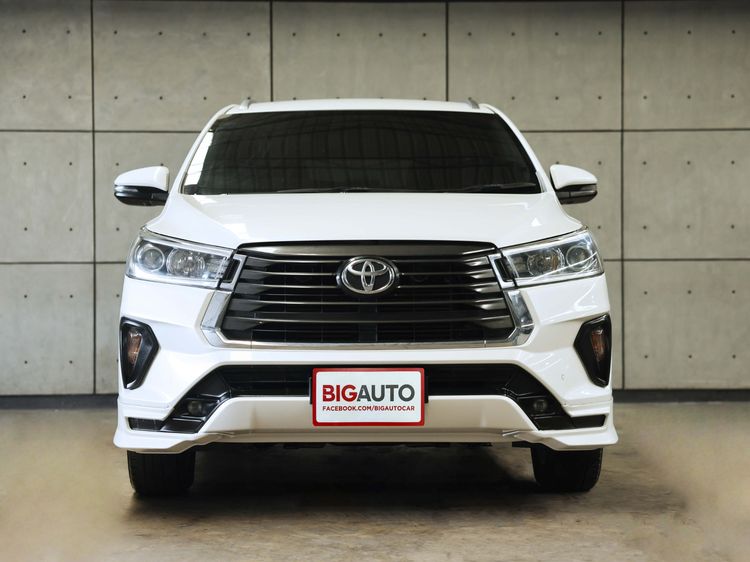 Toyota Innova 2022 2.8 Crysta Utility-car ดีเซล ไม่ติดแก๊ส เกียร์อัตโนมัติ ขาว รูปที่ 3