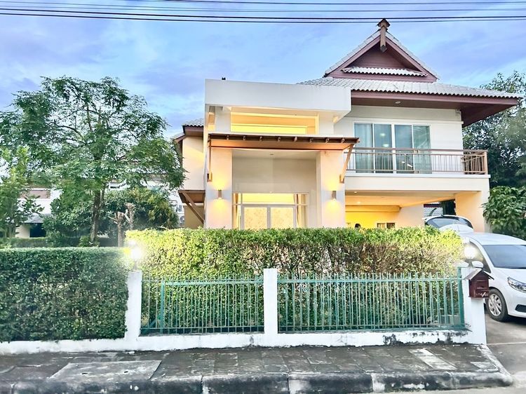 🏡 ให้เช่าบ้านเดี่ยว 2 ชั้น บ้านในโครงการหรู ทำเลสันทราย เชียงใหม่