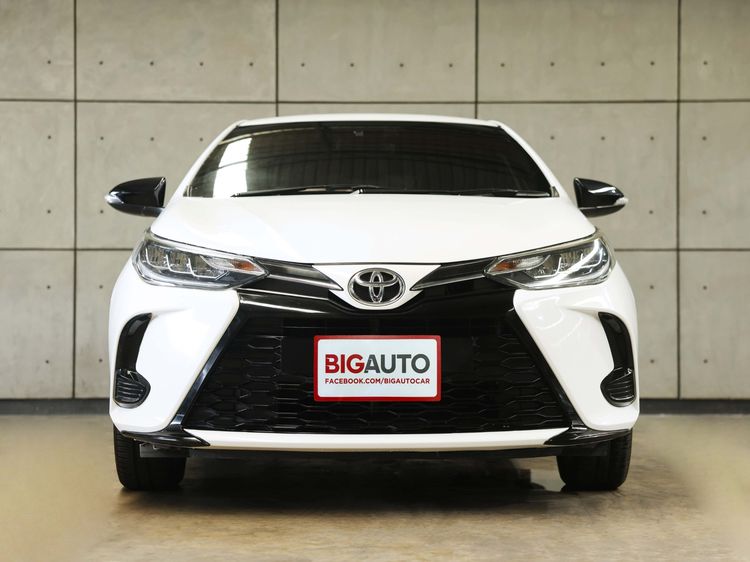 Toyota Yaris 2021 1.2 Sport Sedan เบนซิน ไม่ติดแก๊ส เกียร์อัตโนมัติ ขาว รูปที่ 4