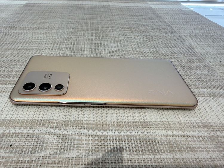 VIVO v23 pro แรม12 รูปที่ 6