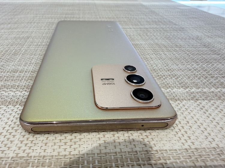 VIVO v23 pro แรม12 รูปที่ 4