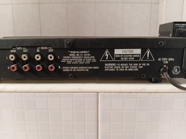 ขายเครื่องเล่นเทปคลาสเซ็ท2หัวyamaha,eq audiosource,ใช้ไฟ110 v รูปที่ 2