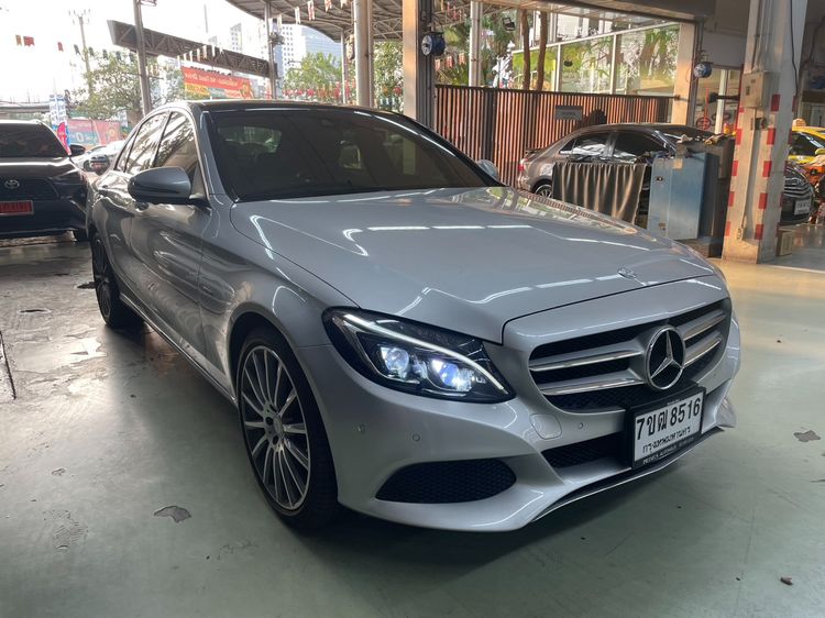 รถ Mercedes-Benz C-Class C300e สี เทา