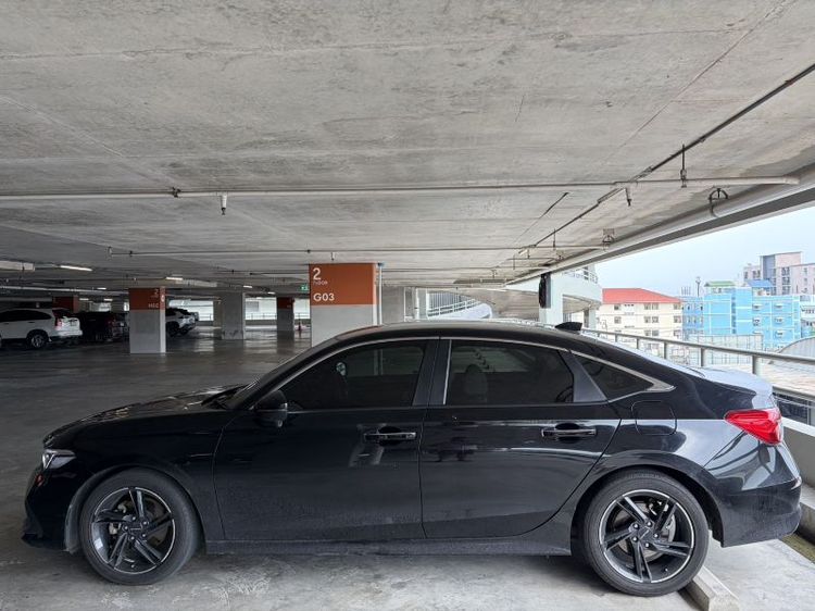 Honda Civic 2023 2.0 eHEV EL+ Sedan ไฮบริด ไม่ติดแก๊ส เกียร์อัตโนมัติ ดำ รูปที่ 2