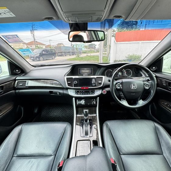 Honda Accord 2013 2.4 EL i-VTEC Sedan เบนซิน ไม่ติดแก๊ส เกียร์อัตโนมัติ ขาว รูปที่ 3