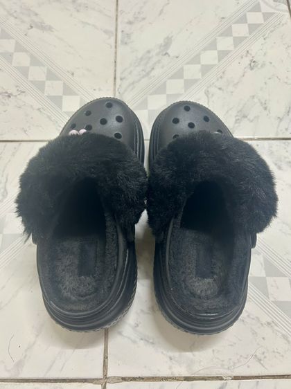 Crocs Stomp Lined Clog มือสองสภาพใหม่ ของแท้ ไซซ์ M4/W6 สีดำ รูปที่ 5