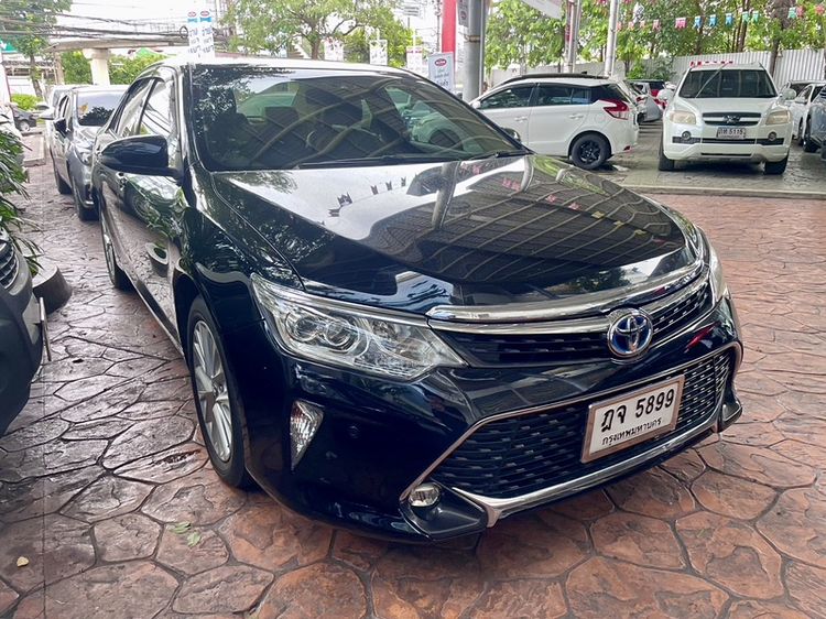 Toyota Camry 2016 2.5 Hybrid Navigator Sedan ไฮบริด เกียร์อัตโนมัติ ดำ