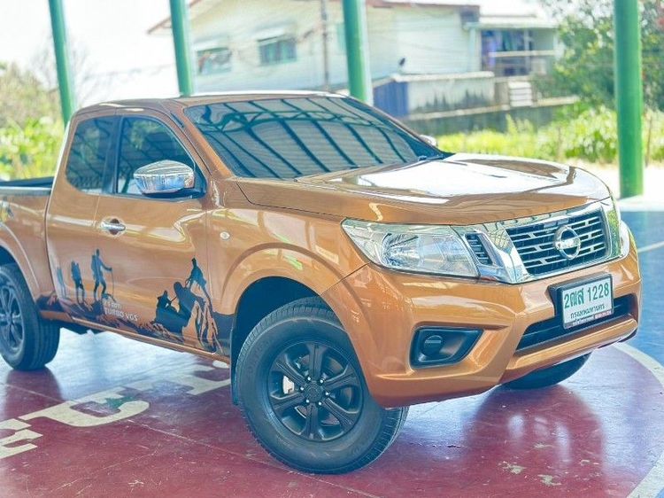 รถ Nissan NP300-NAVARA 2.5 E สี ส้ม