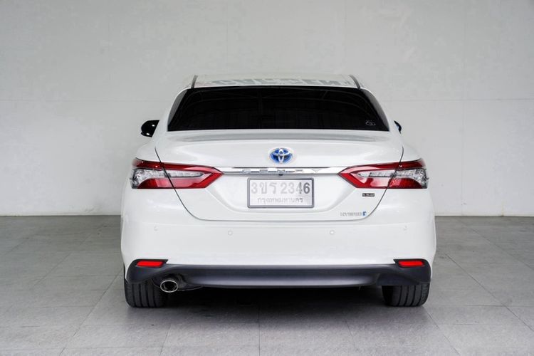 Toyota Camry 2023 2.5 Hybrid Premium Sedan ปลั๊กอินไฮบริด (PHEV) ไม่ติดแก๊ส เกียร์อัตโนมัติ ขาว รูปที่ 3