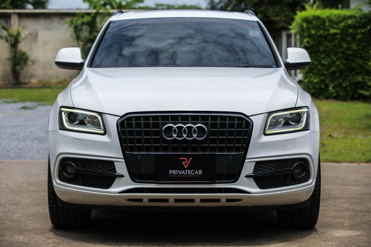 Audi Audi Q5  2012 2.0 TFSI Quattro 4WD Sedan เบนซิน ไม่ติดแก๊ส เกียร์อัตโนมัติ ขาว รูปที่ 4