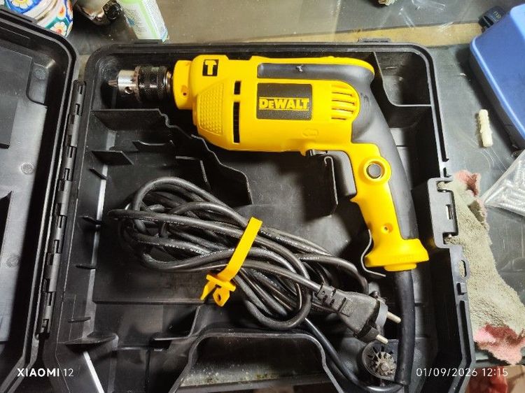สว่าน DEWALTแท้ ขนาด 550W อุปกรณ์ครบกล่อง สภาพใหม่มาก
