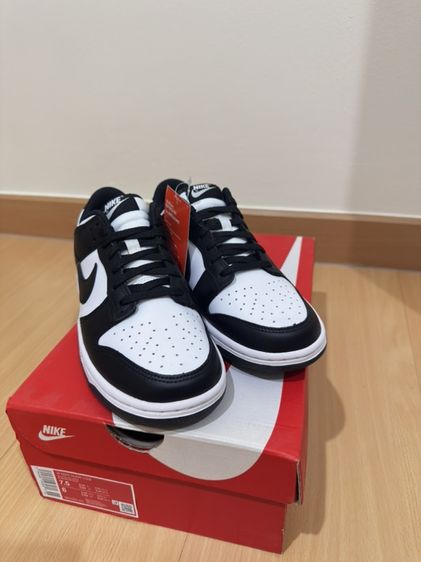 อื่นๆ รองเท้าผ้าใบไนกี้ ผู้หญิง Nike Dunk Low White/Black (Panda) - Women US 7.5 | UK 5 | EU 38.5