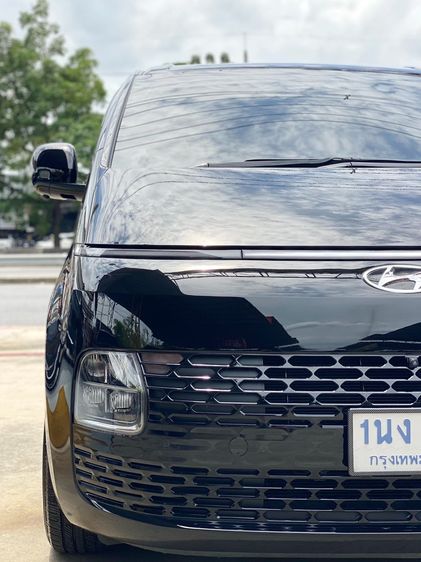 Hyundai Staria 2022 2.2 S Van ดีเซล ไม่ติดแก๊ส เกียร์อัตโนมัติ ดำ รูปที่ 2