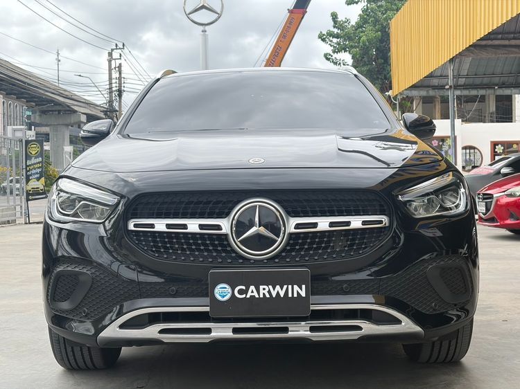 Mercedes-Benz GLA-Class 2023 GLA200 Utility-car เบนซิน ไม่ติดแก๊ส เกียร์อัตโนมัติ ดำ รูปที่ 2