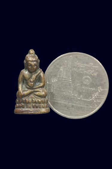 พระชัยวัฒน์น้ำเต้าเอียง รูปที่ 2
