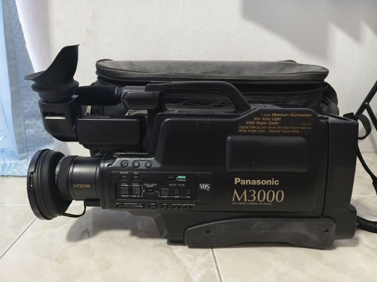 กล้องวีดีโอเก่า panasonic m3000