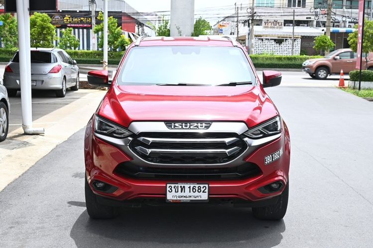 Isuzu MU-X 2022 3.0 Ultimate AT 4WD Utility-car ดีเซล ไม่ติดแก๊ส เกียร์อัตโนมัติ แดง รูปที่ 2