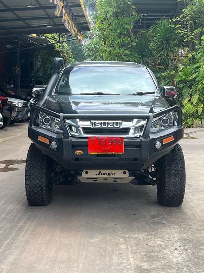Isuzu D-MAX 2015 3.0 V-Cross Z Prestige 4WD Pickup ดีเซล ไม่ติดแก๊ส เกียร์ธรรมดา ดำ รูปที่ 2