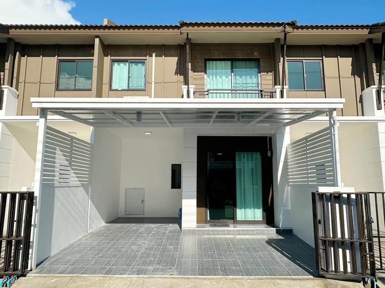 อื่นๆ ตกแต่งครบ สร้างเสร็จก่อน 2010 🏡 ให้เช่าทาวน์โฮม 2 ชั้น บ้านใหม่ตกแต่งพร้อมอยู่ ทำเลแม่เหียะ เชียงใหม่