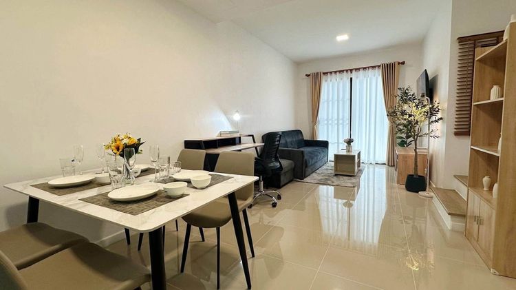 อื่นๆ ตกแต่งครบ สร้างเสร็จก่อน 2010 🏡 ให้เช่าทาวน์โฮม 2 ชั้น บ้านใหม่ตกแต่งพร้อมอยู่ ทำเลแม่เหียะ เชียงใหม่ รูปที่ 4