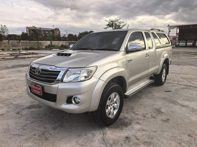 รถ Toyota Hilux Vigo 2.5 E Prerunner VN Turbo สี บรอนซ์เงิน