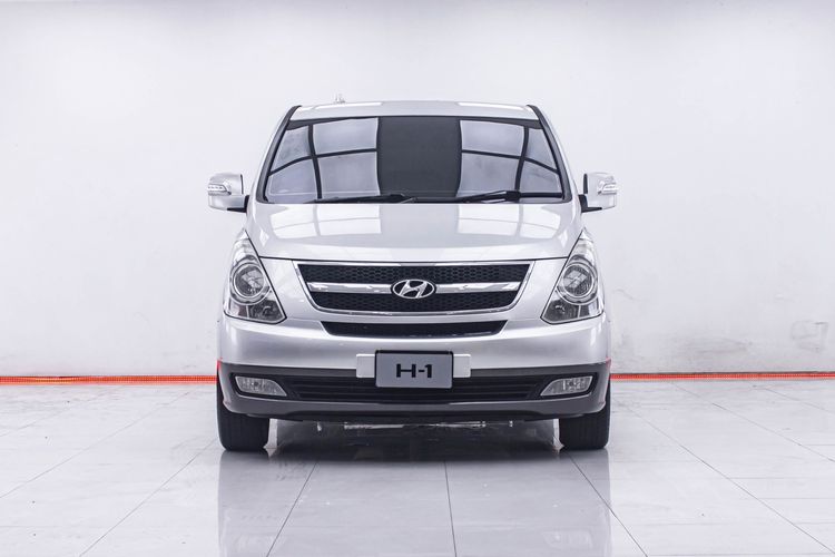 Hyundai H-1  2010 2.5 Deluxe Utility-car ดีเซล ไม่ติดแก๊ส เกียร์อัตโนมัติ เทา รูปที่ 4