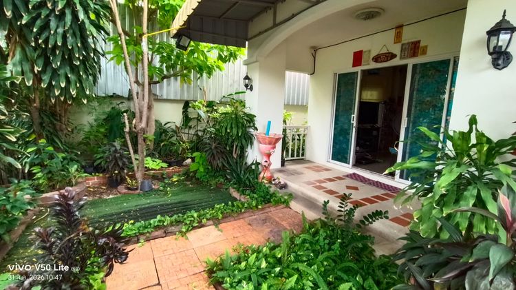 อื่นๆ ตกแต่งครบ สร้างเสร็จก่อน 2010 ขายบ้านเดี่ยว ม.อลิชา3 โซนใกล้สระว่ายน้ำ ซอยพุทธบูชา 36 ถนนพุทธบูชา บางมด ทุ่งครุ ประชาอุทิศ ใกล้มหาลัยเทคโนโลยีพระจอมเกล้าธนบุรี (ม.บางมด ) รูปที่ 3
