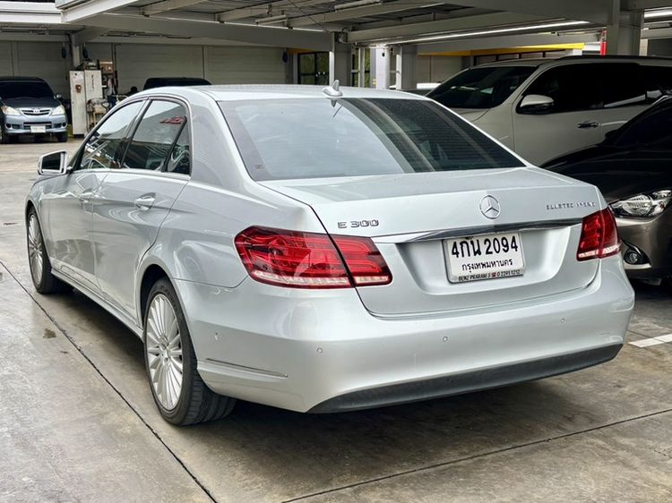 Mercedes-Benz E-Class 2015 E300 2.2 BlueTEC Hybrid Executive Sedan Hybrid (Diesel) เกียร์อัตโนมัติ เทา รูปที่ 4