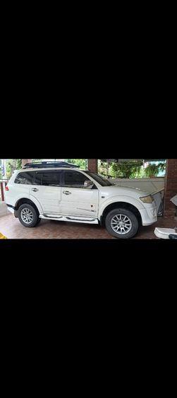 รถ Mitsubishi Pajero Sport 2.4  GT Premium Elite Edition  2WD สี ขาว