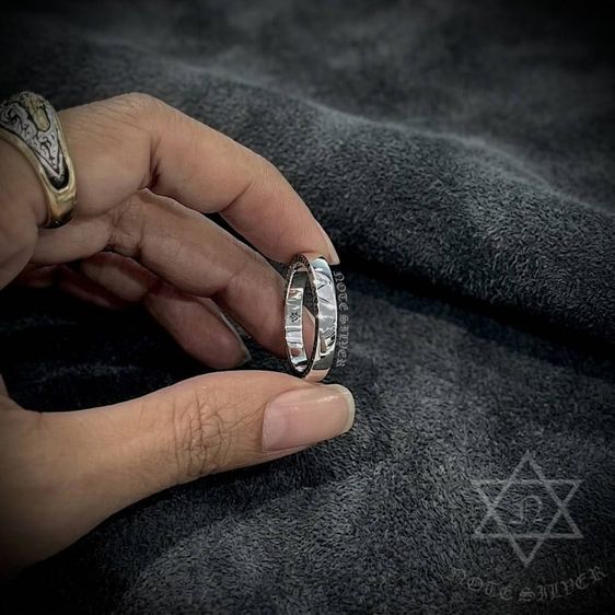 แหวนเงินแท้ รุ่นหน้ากว้าง 4มิล สลัก Sterling Silver 925 NSRG3543 รูปที่ 4