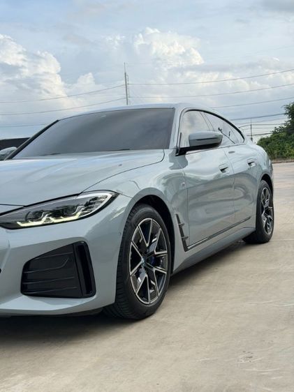 BMW I4 2023 eDrive35 M Sport Sedan ไฟฟ้า ไม่ติดแก๊ส เกียร์อัตโนมัติ เทา รูปที่ 3