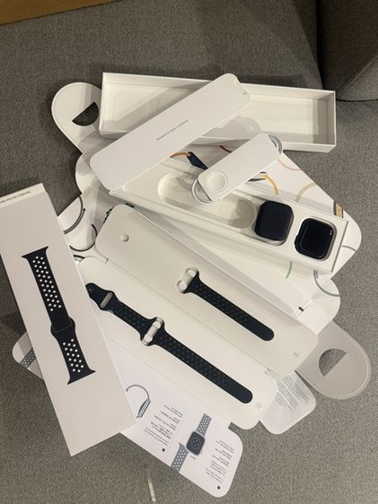 อื่นๆ Apple Watch 8 ขนาด 45mm. สีดำ วัสดุ Aluminum Ceramic Case พร้อมสายNike Sport Band