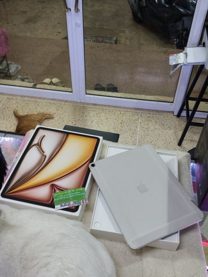 iPad Air 13-inch (M4) Wi-Fi + Cellular 128GB - Starlight (2026) รูปที่ 2