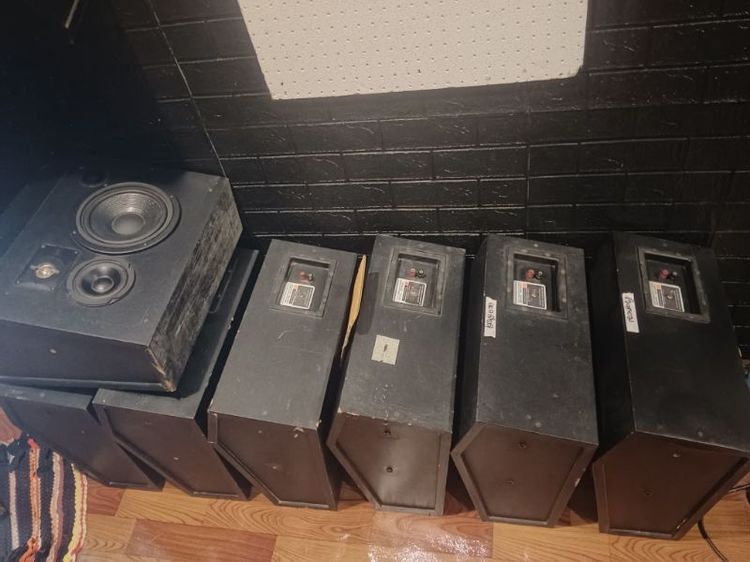 jbl 8330