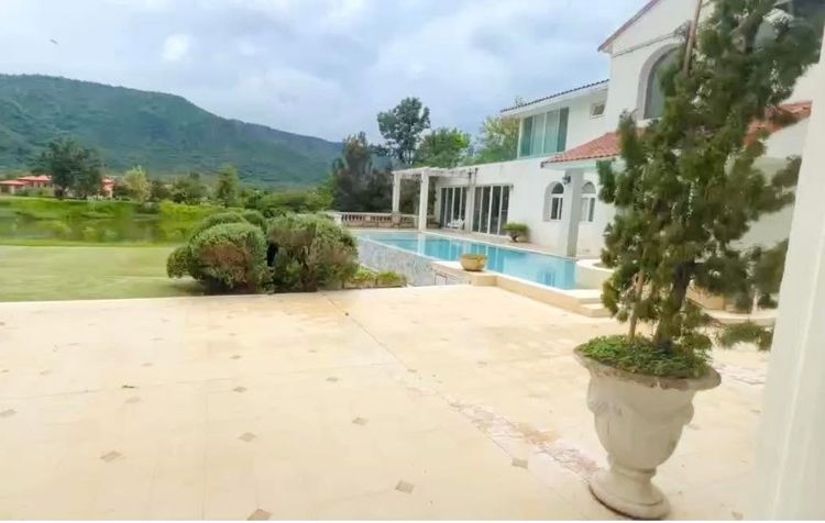 ตกแต่งครบ บ้านหลังใหญ่ Toscana  Khao Yai 