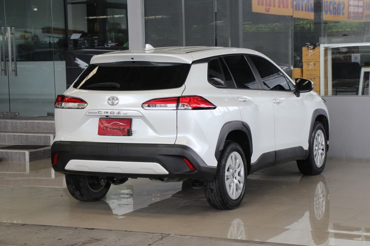 Toyota Corolla Cross 2022 1.8 Sport Utility-car เบนซิน ไม่ติดแก๊ส เกียร์อัตโนมัติ ขาว รูปที่ 2