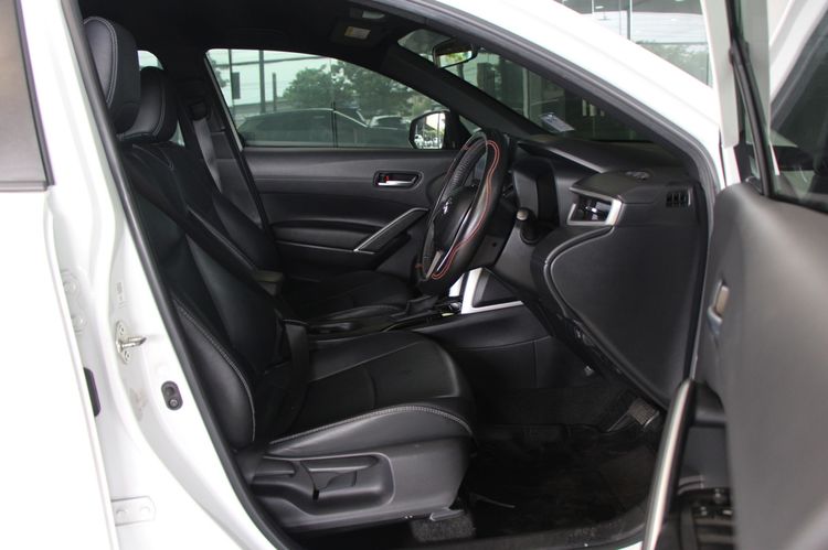 Toyota Corolla Cross 2022 1.8 Sport Utility-car เบนซิน ไม่ติดแก๊ส เกียร์อัตโนมัติ ขาว รูปที่ 3